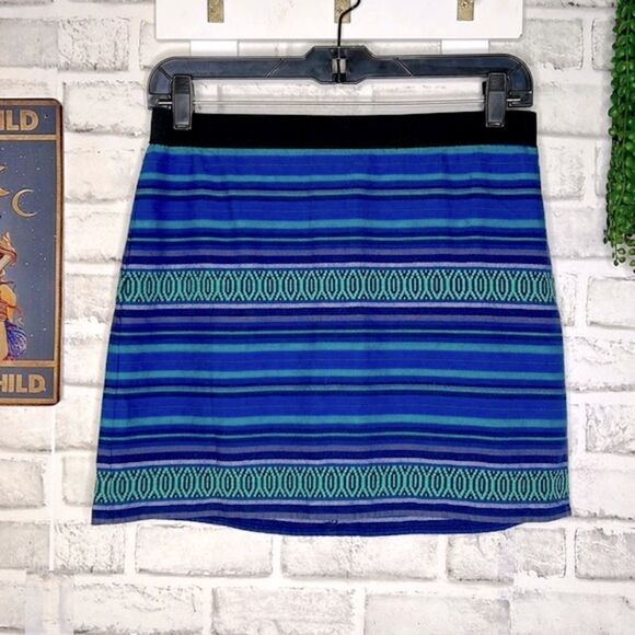NWT American Eagle Vintage Boho Y2K Hippie Mini Skirt Size 2 Cotton - Picture 1 of 7